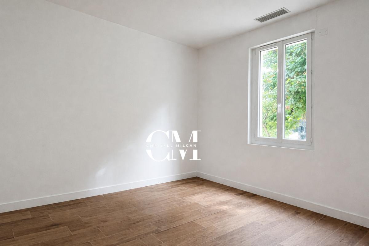 LE BOUSCAT Maison Le Bouscat 5 pièces 126 m2 jardin de 500 m², parking et garage 15