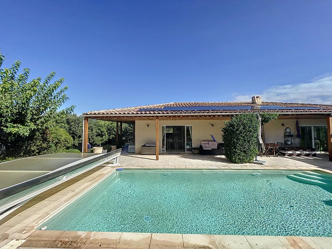 LE THORONET Villa Le Thoronet 6 pièce(s) 140 m2 / Piscine / Pool-House /Garage 1