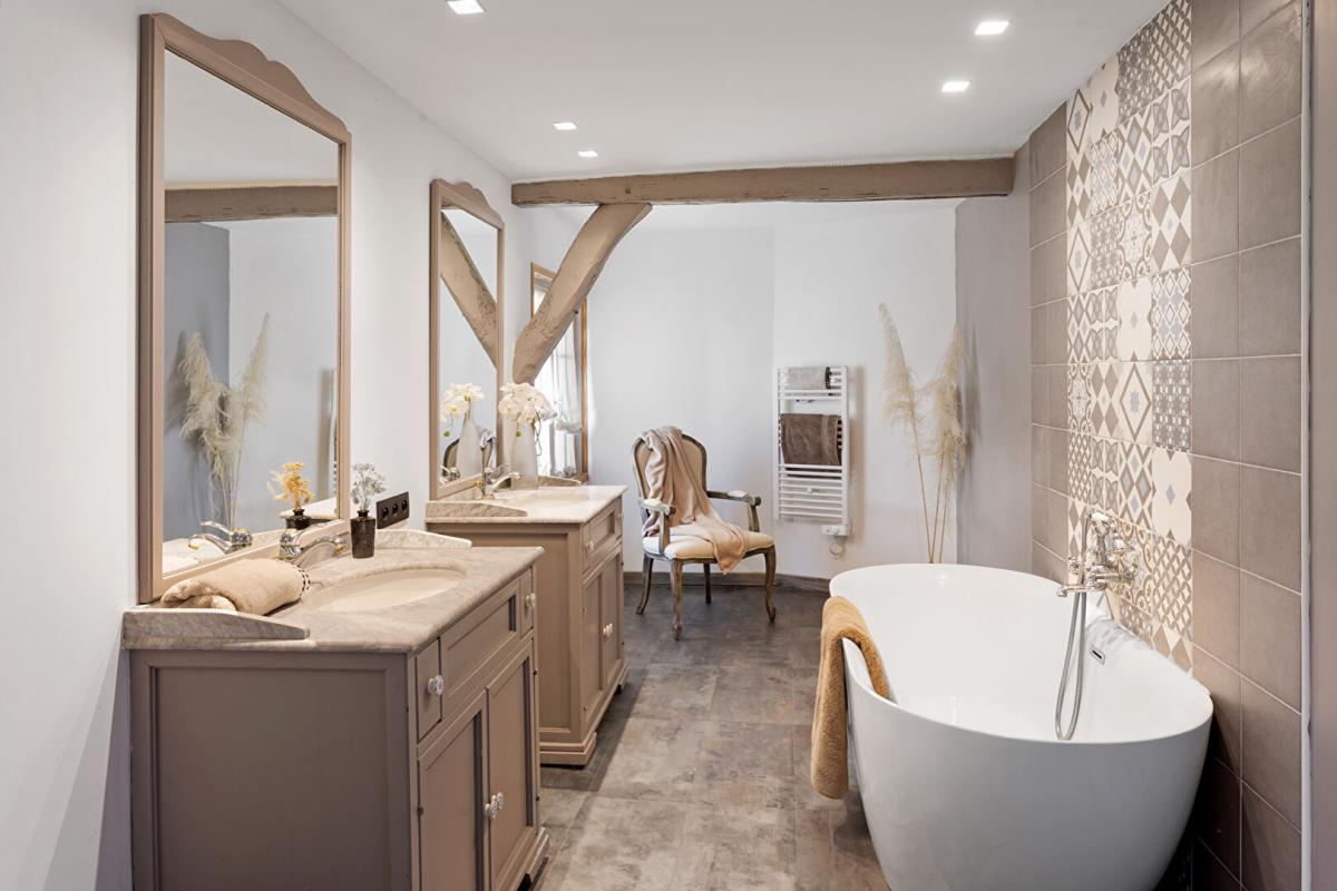 BASSE-GOULAINE Maison Basse Goulaine 7 pièce(s) 198 m2 5