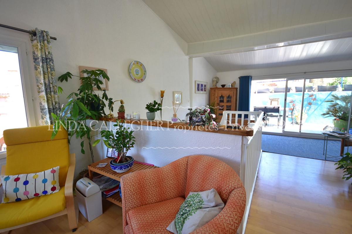 PRADES Maison Prades 150 m2, 3 chambres, terrasse, garage 12