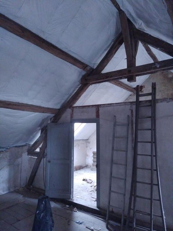 CHEZAL-BENOIT Maison familiale à fort potentiel ou opportunité investisseur 7