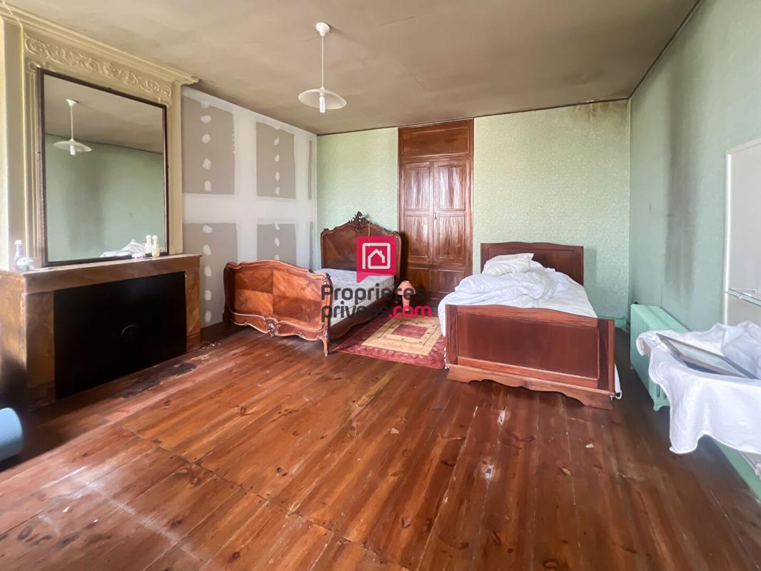 VILLANDRAUT Maison 5 chambres - annexes attenantes - jardin 10