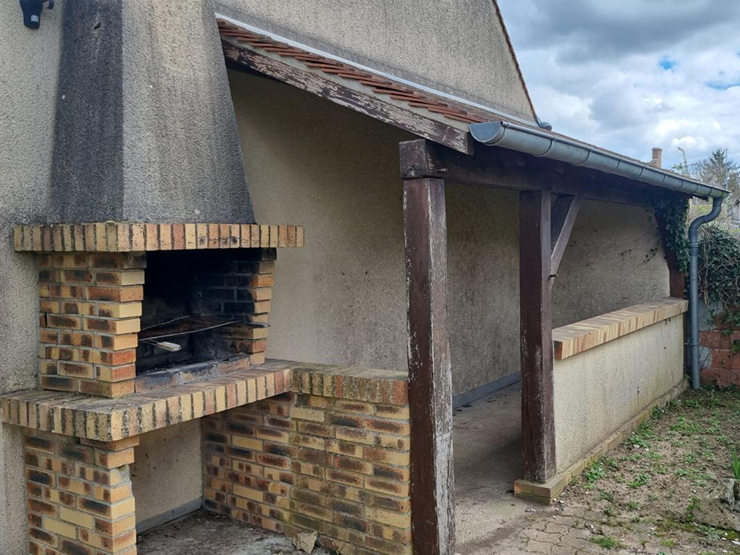 BONNEE MAISON 4 CHAMBRES et GARAGE DOUBLE 15