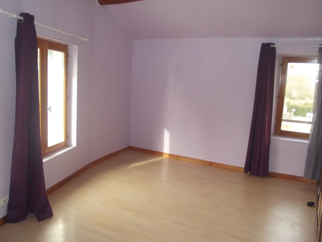 LENTILLES Belle maison traditionnelle 5