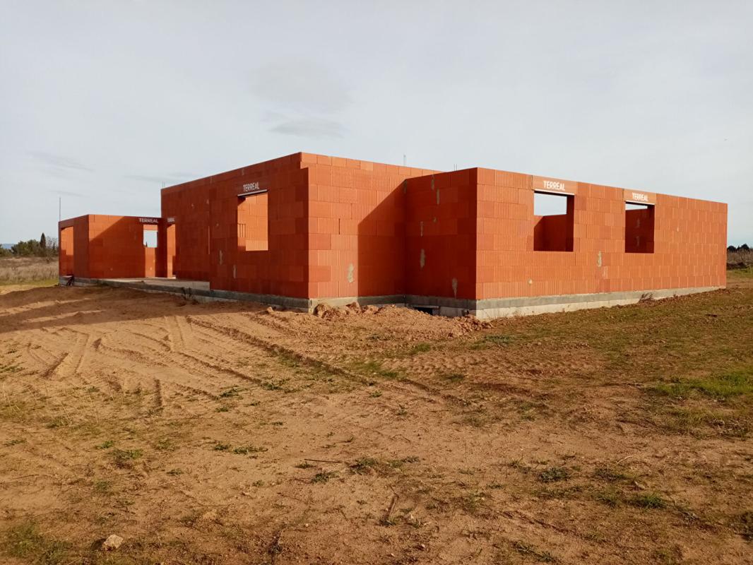 FLOURE Maison Floure 9 pièce(s) 130 m2 2