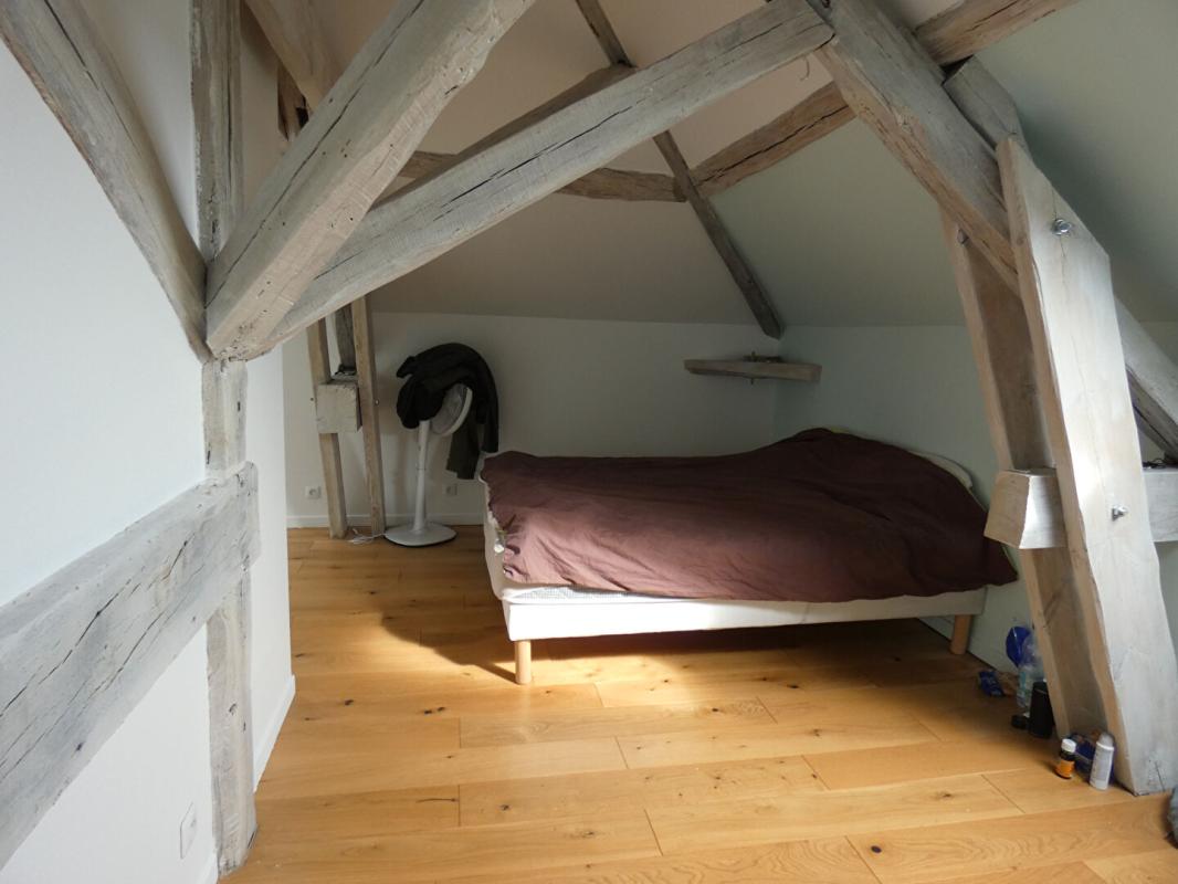 HOUDAN Maison familiale coup de coeur (210m²) 9