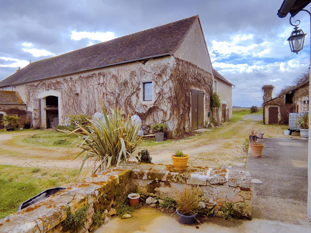 PREUILLY-SUR-CLAISE Maison de pays Preuilly Sur Claise 85 m2 avec Grange 250 m² 4