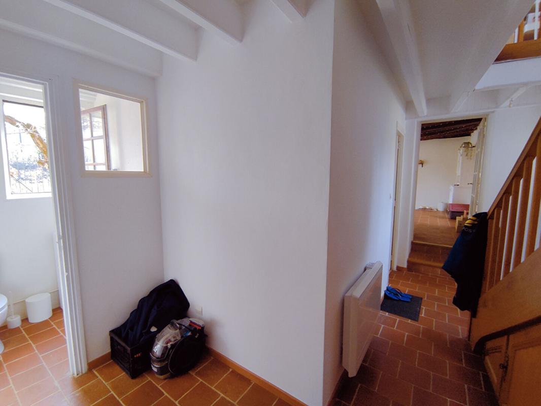 COUSSAY-LES-BOIS Maison de pays Coussay Les Bois 6 pièce(s) 125 m2 6