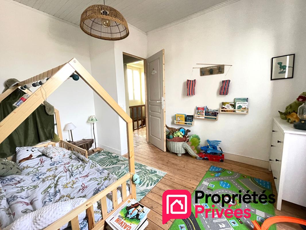 LE MESNIL-SIMON Maison 6 pièces 170m2 4 chambres dépendance jardin 1000m2 302000 FAI 10