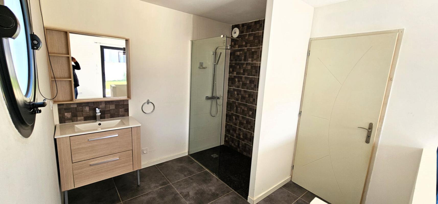 MONTELIMAR Maison à Montélimar de 115 m2 avec jardin et garage 8