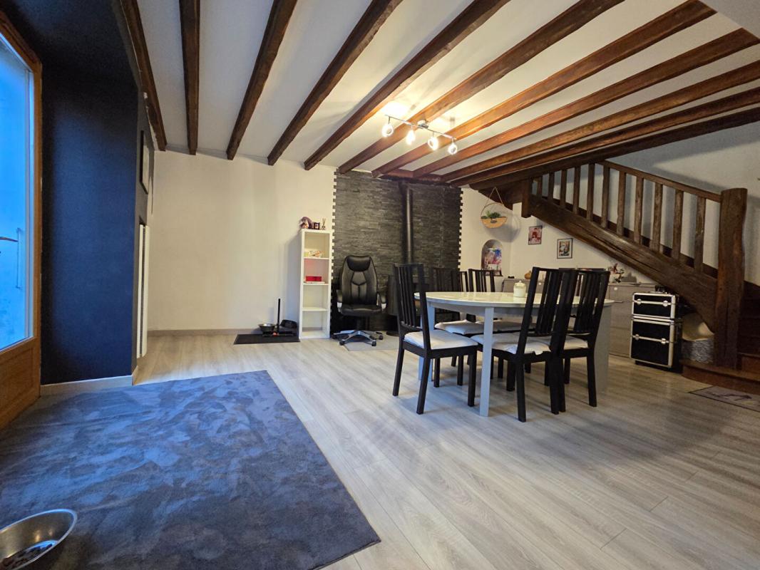 ANGERVILLE Maison 3 pièce(s) 90 m2 5