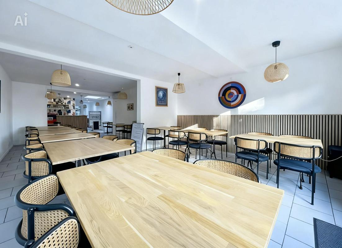 PONT-SAINTE-MAXENCE PONT SAINTE MAXENCE - BAR RESTAURANT, Terrasse License IV Axe Passant 4