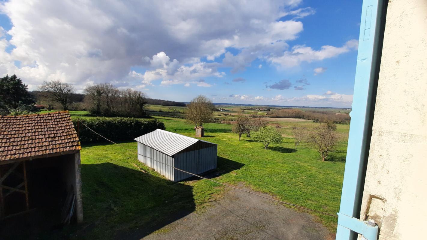 SAINT-THOMAS-DE-CONAC Maison Saint Thomas De Conac 6 pièce(s) 177m2 14