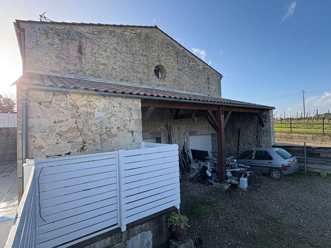 SAUVETERRE-DE-GUYENNE Maison Sauveterre De Guyenne 7 pièce(s) 225 m2 10