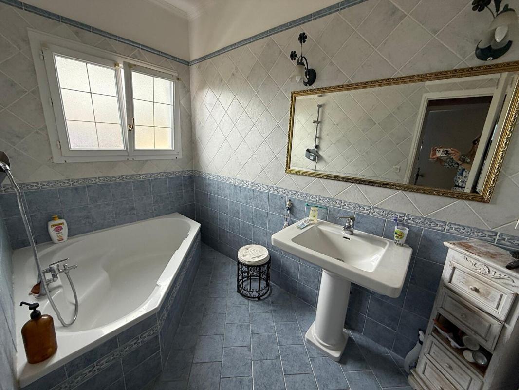 VARENNES-VAUZELLES Belle maison familiale à Varennes Vauzelles 10