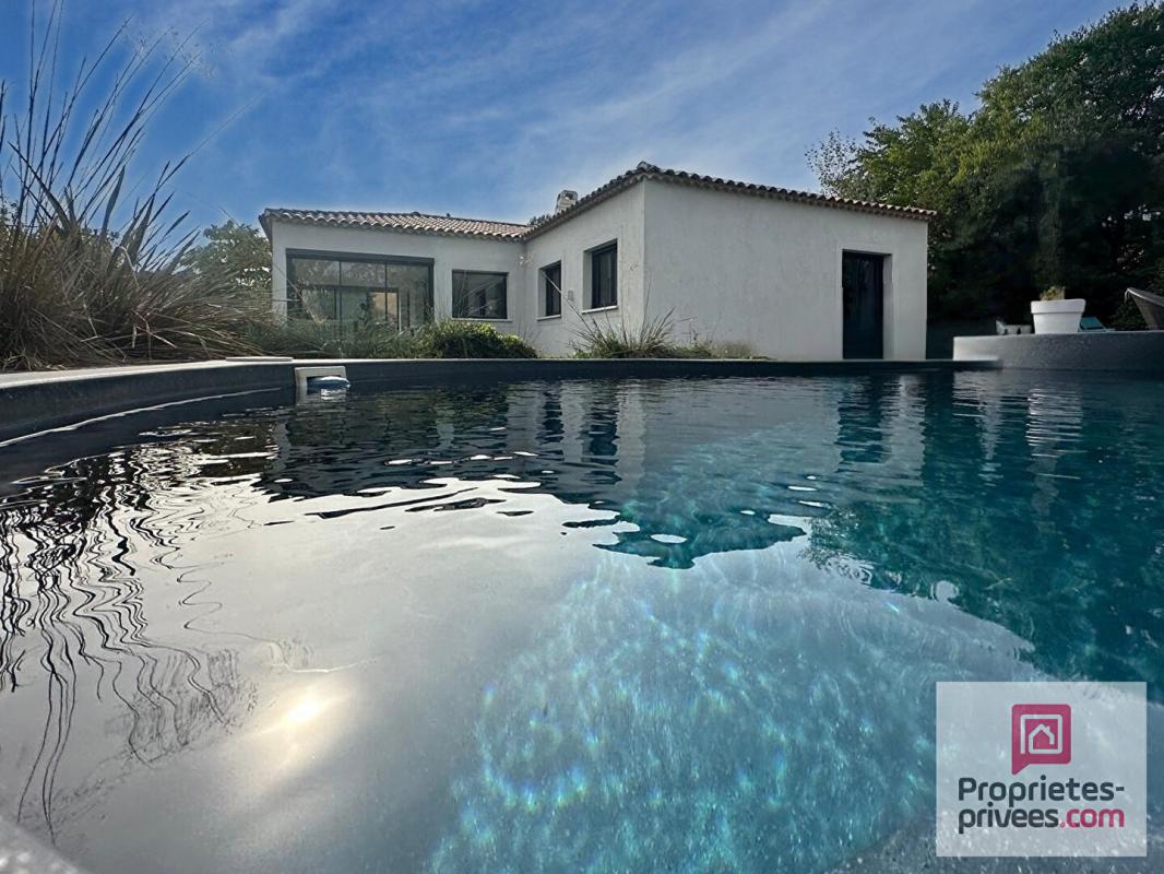 BOUC-BEL-AIR Villa contemporaine de plain-pied 1