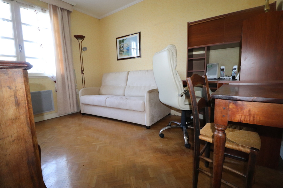 SAUVIGNY-LES-BOIS Maison Sauvigny Les Bois 7 pièce(s) 138m2 6