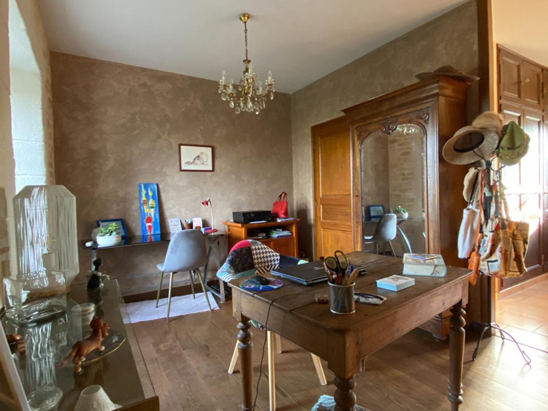 PRECIGNE Longère Precigne 9 pièce(s) 230 m2 12