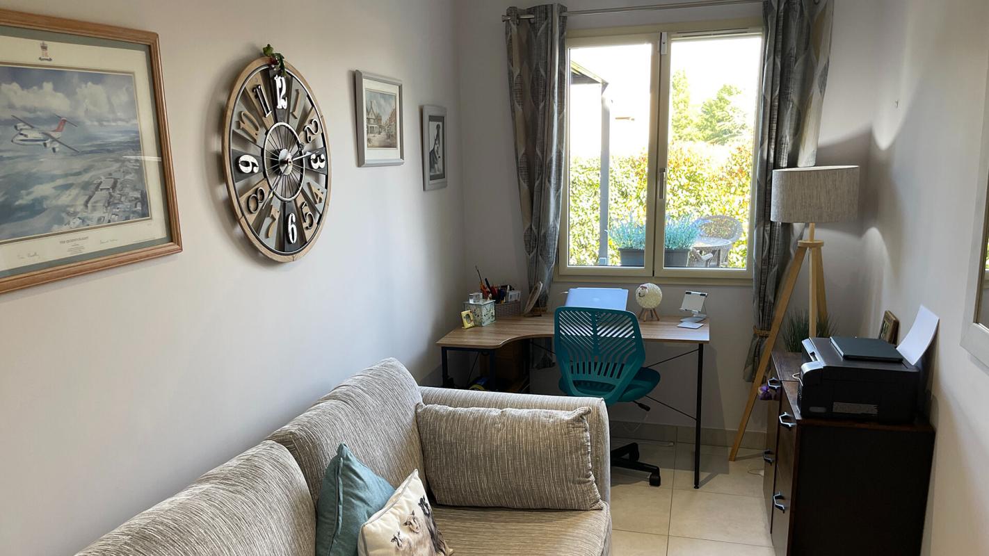 BEAUMONT-DU-PERIGORD Villa moderne parfaitement achevée avec garage et jardin à distance de marche d'une bastide 11