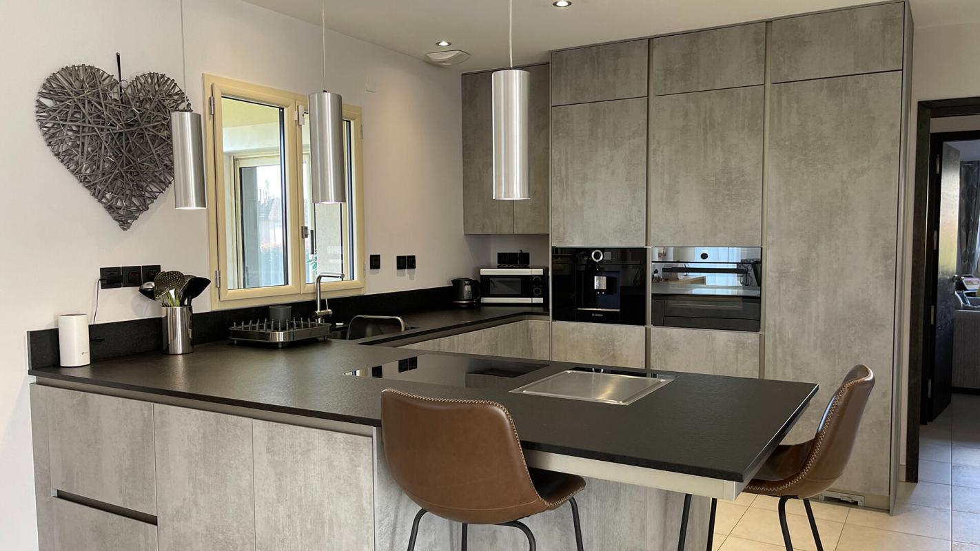 BEAUMONT-DU-PERIGORD Villa moderne parfaitement achevée avec garage et jardin à distance de marche d'une bastide 5