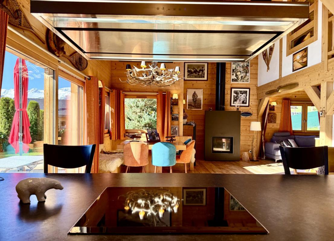 PASSY PASSY Secteur BAY ,Chalet d'exception 5 pièces150 m2, vue massif du Mont Blanc , 841 m2 de terrain 1070000 EUROS 8