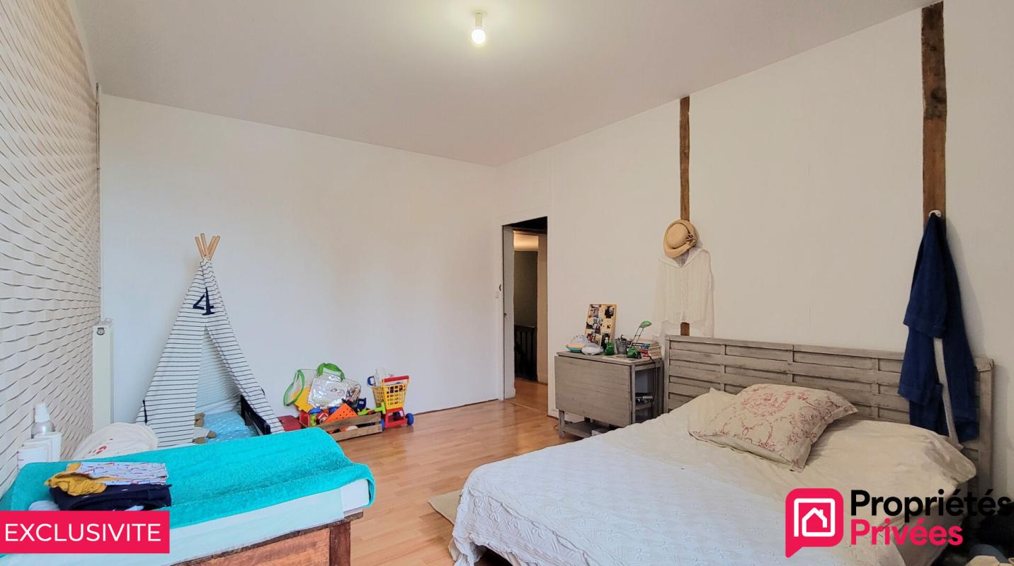 SOUCELLES Maison de bourg de 1848 11