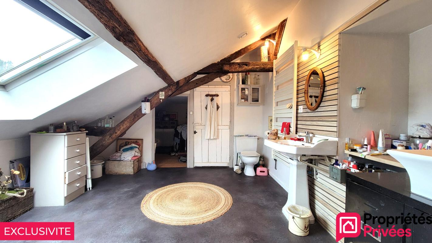 SOUCELLES Maison de bourg de 1848 12