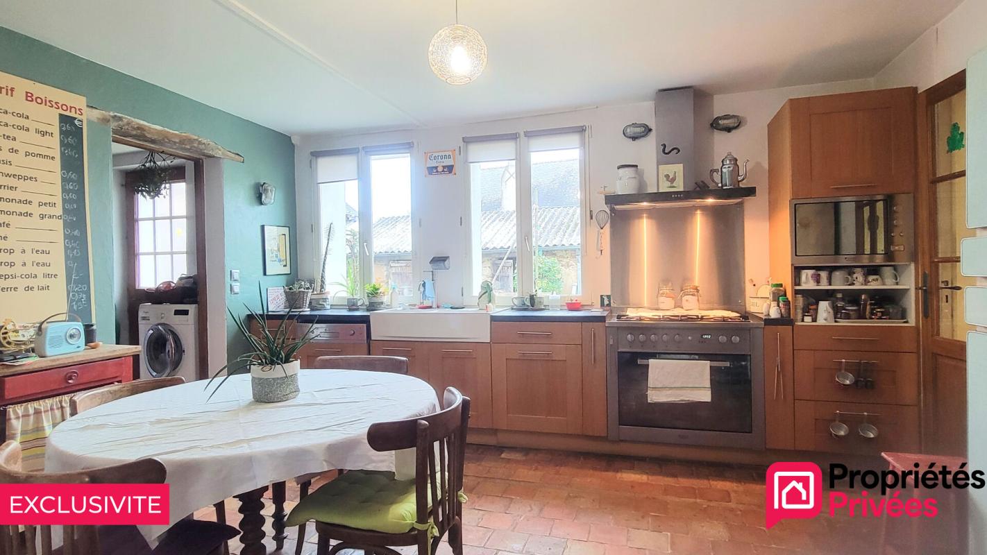 SOUCELLES Maison de bourg de 1848 6