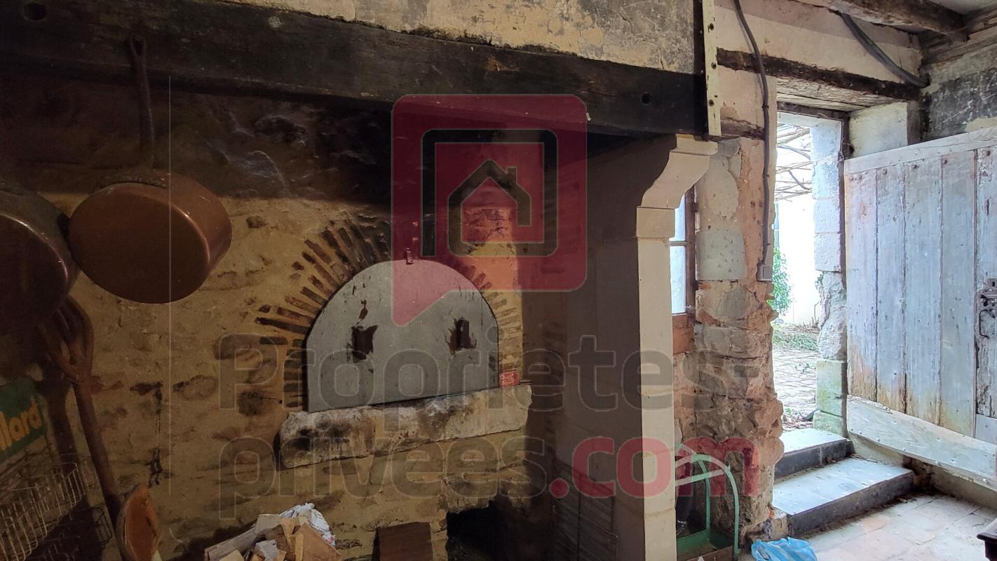 SOUCELLES Maison de bourg de 1848 16