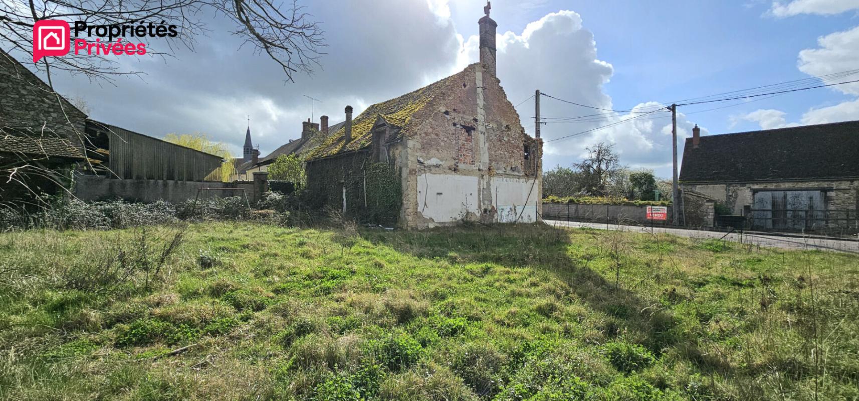 EGREVILLE Maison Egreville 1 pièce(s) 5