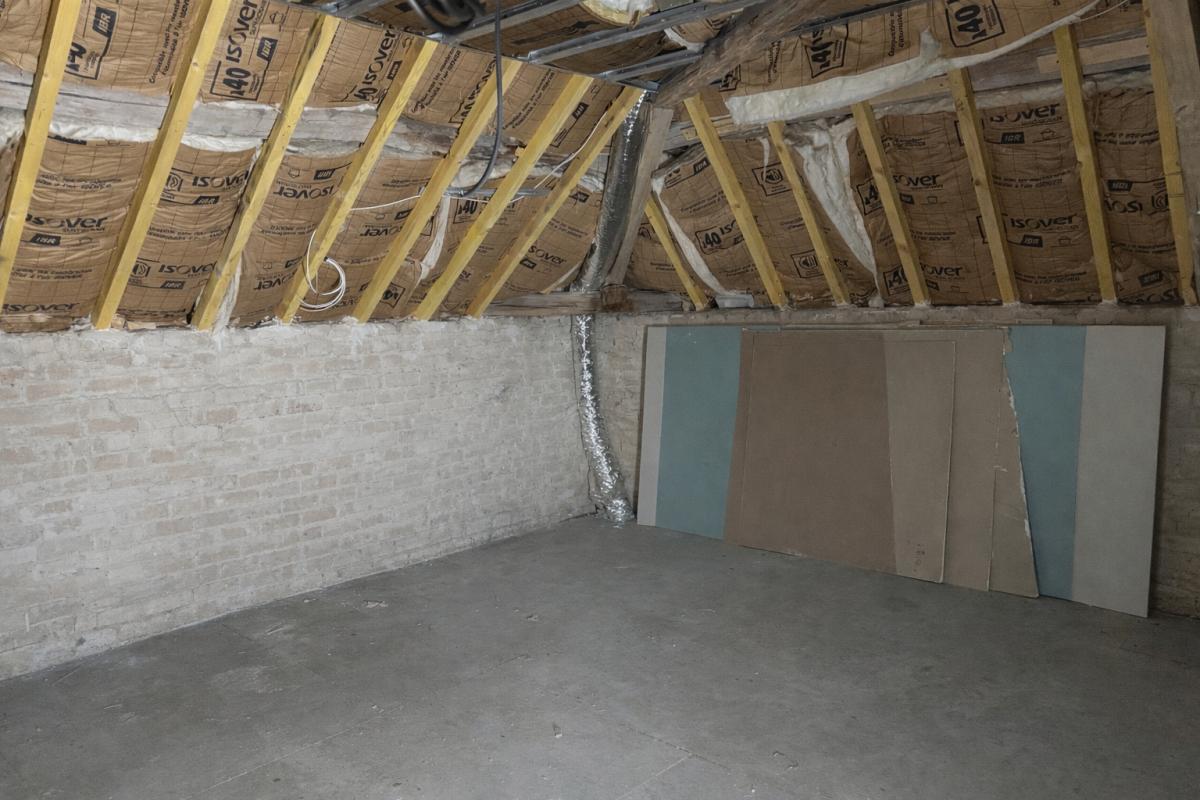 SALON Maison salon 6 pièce(s) 200 m2 18