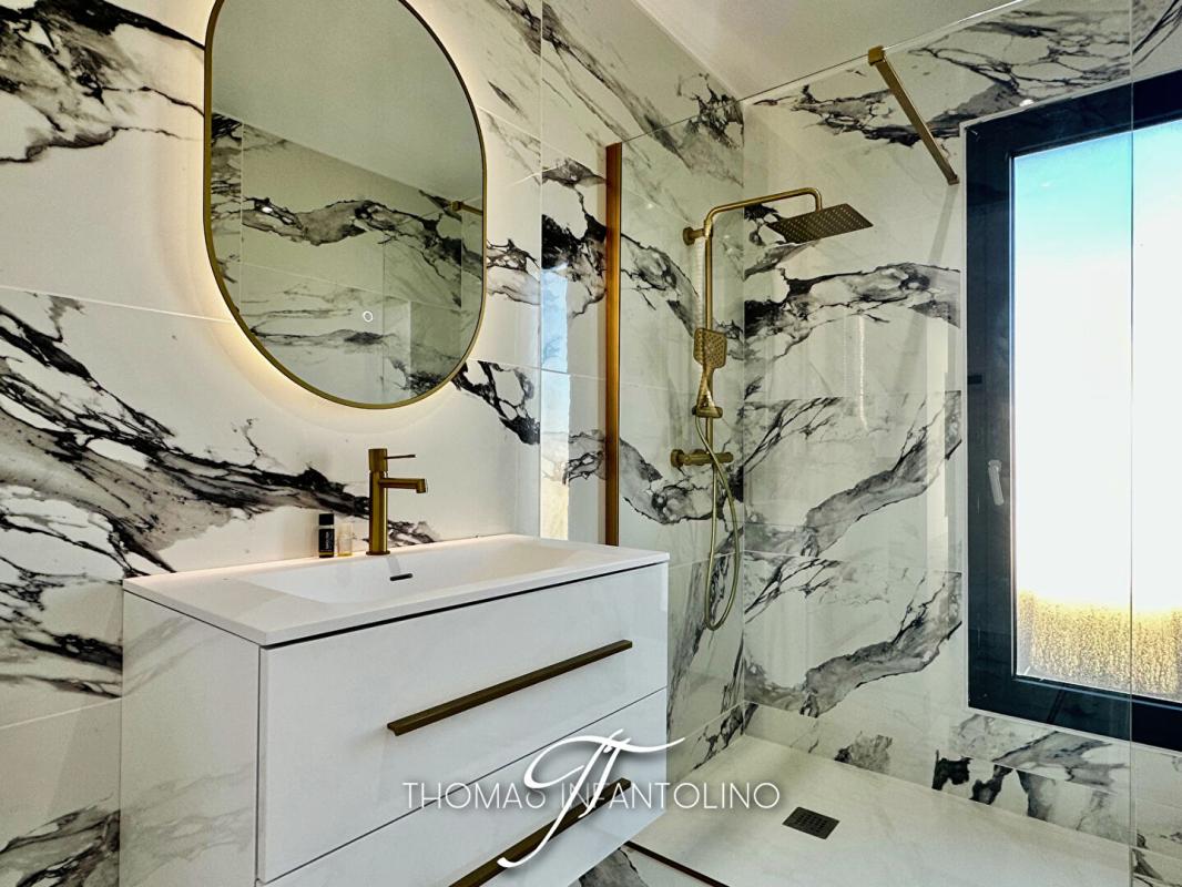 LAVALETTE VILLA D'ARCHITECTE 175 M2 - PISCINE - VUE MONTAGNE NOIRE - GARAGE 16