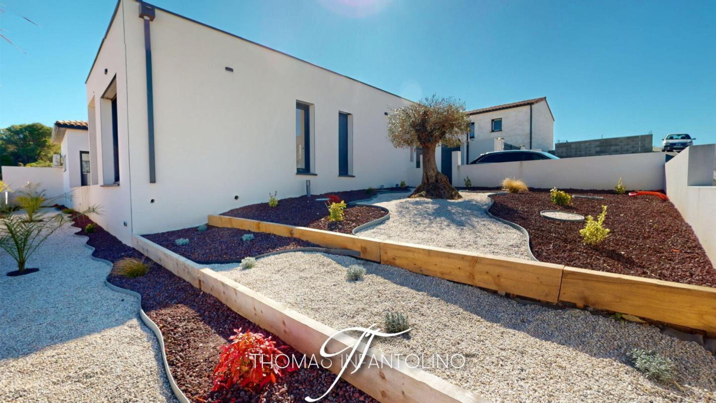 LAVALETTE VILLA D'ARCHITECTE 175 M2 - PISCINE - VUE MONTAGNE NOIRE - GARAGE 7