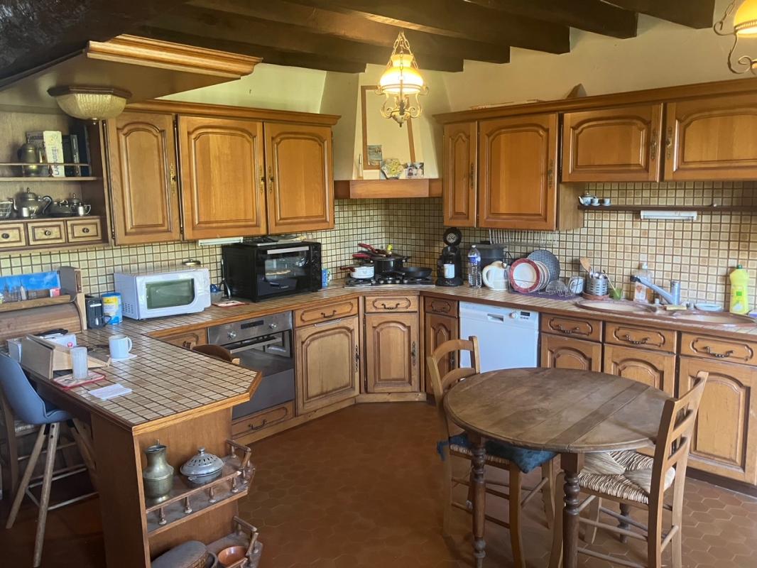 MAINTENON Maison ancienne - Beaux volumes 5