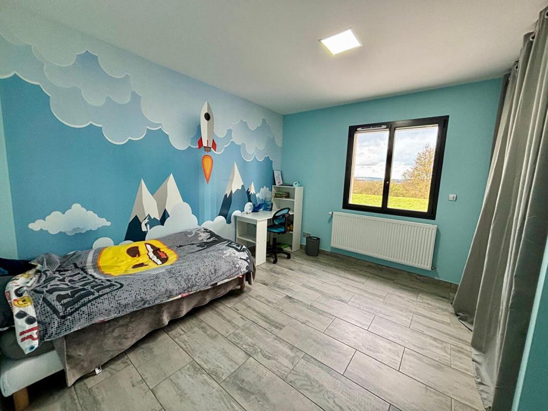 NEVERS Maison contemporaine d'environ 300 m² avec jardin de 1 400 m² ? Quartier La Pétroque, Nevers 12