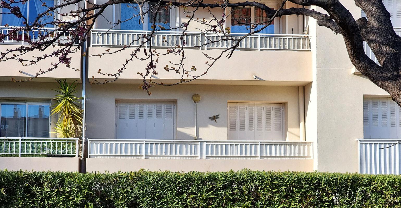 TOULON Appartement  Faux T4 66m² 1