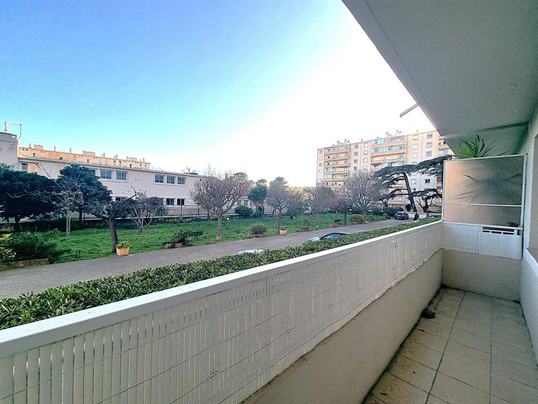 TOULON Appartement  Faux T4 66m² 2