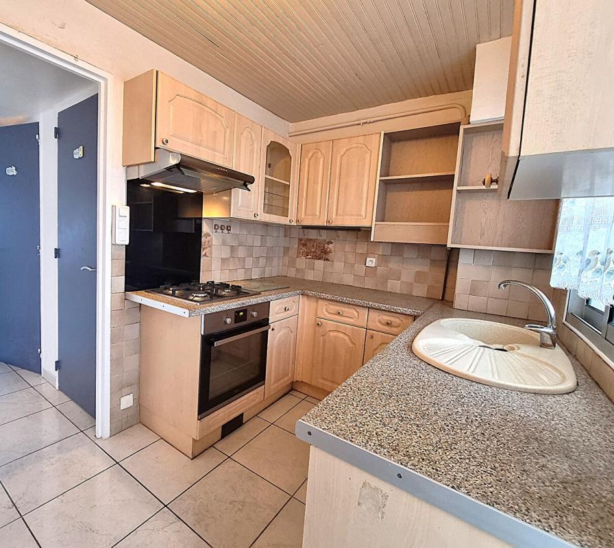 TOULON Appartement  Faux T4 66m² 6