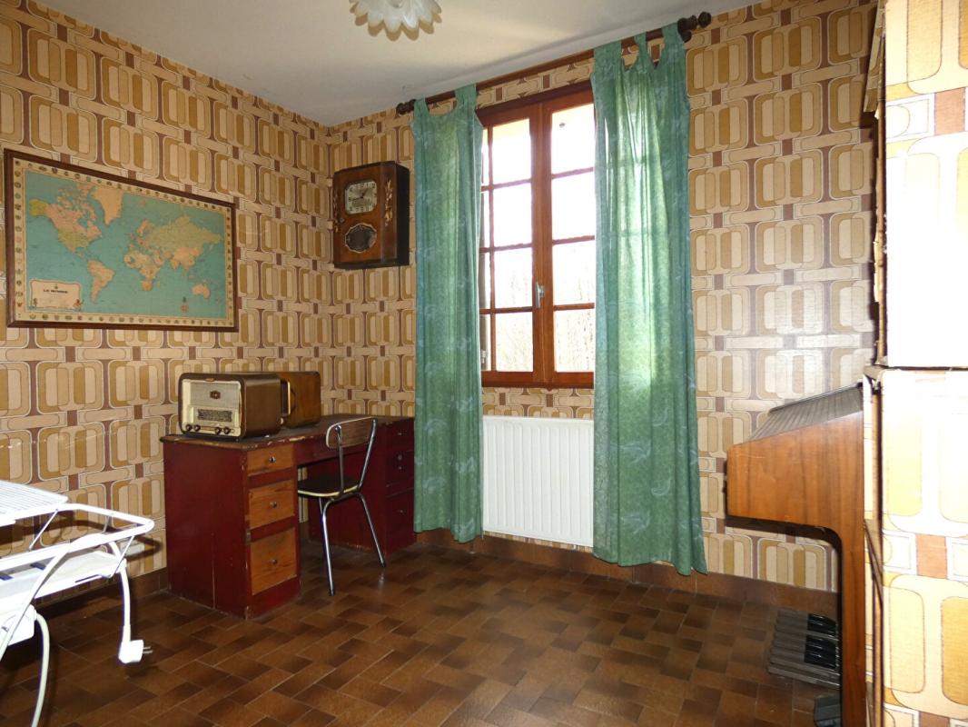 EXCIDEUIL Maison 124 m2 / 4 ,chambres / sous-sol 160m² / terrain 8384m² 11