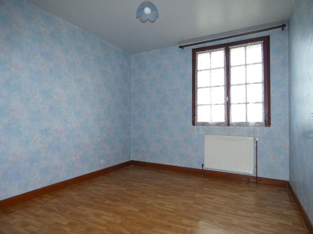 EXCIDEUIL Maison 124 m2 / 4 ,chambres / sous-sol 160m² / terrain 8384m² 12