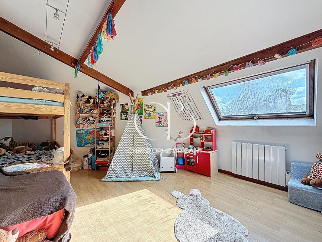 VILLEJUIF Maison Villejuif 3 pièce(s) 70 M² 8