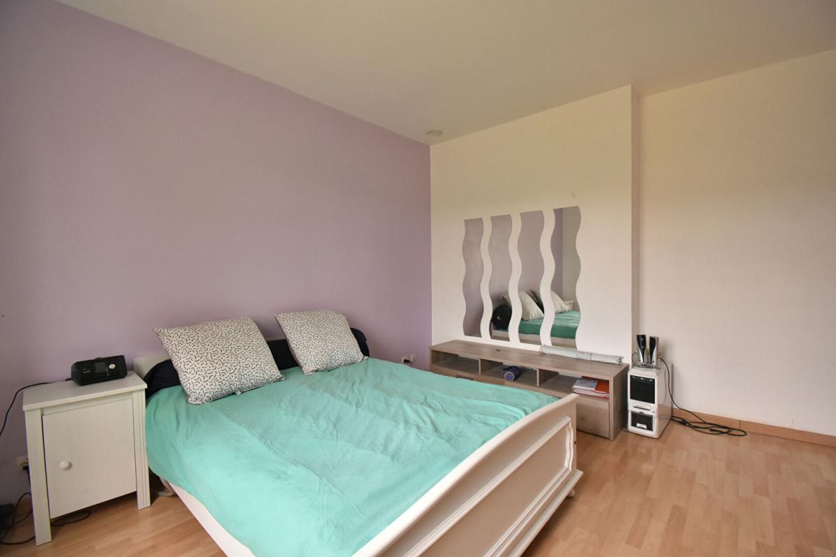 VAL EN VIGNES Maison Val En Vignes 6 pièce(s) 147 m2 12