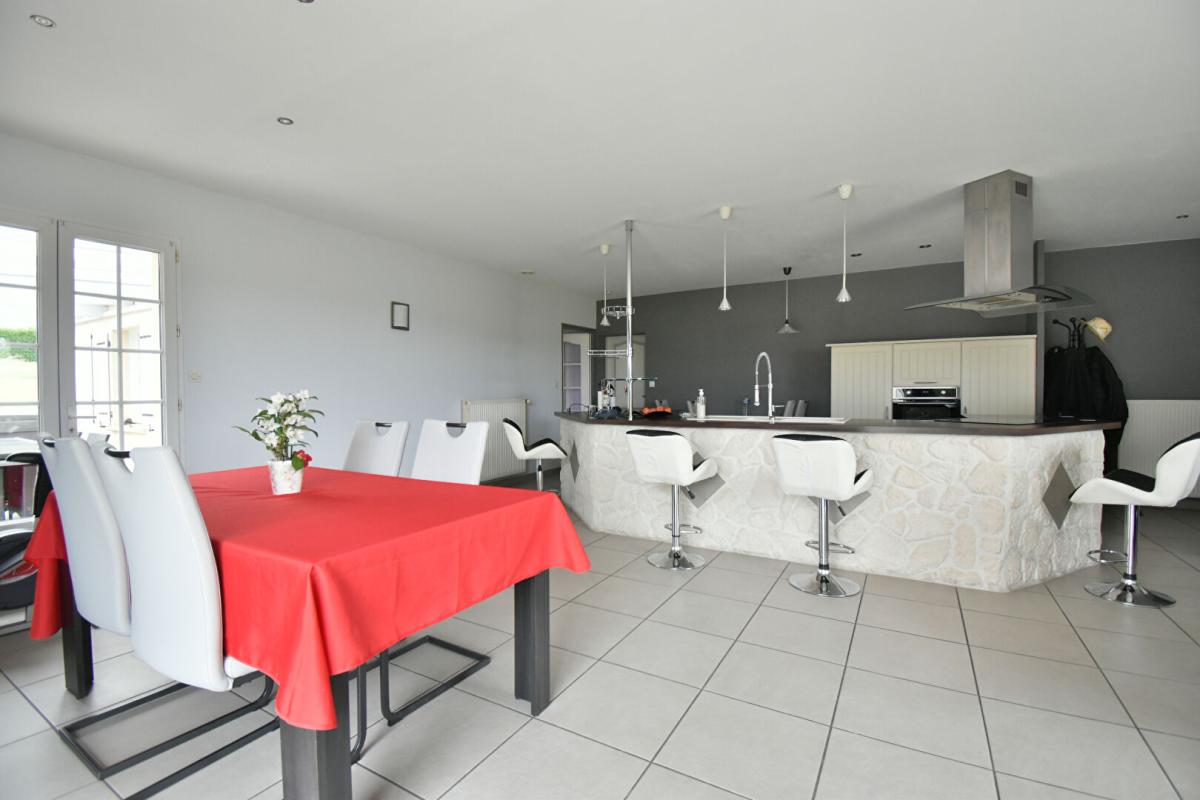 VAL EN VIGNES Maison Val En Vignes 6 pièce(s) 147 m2 5