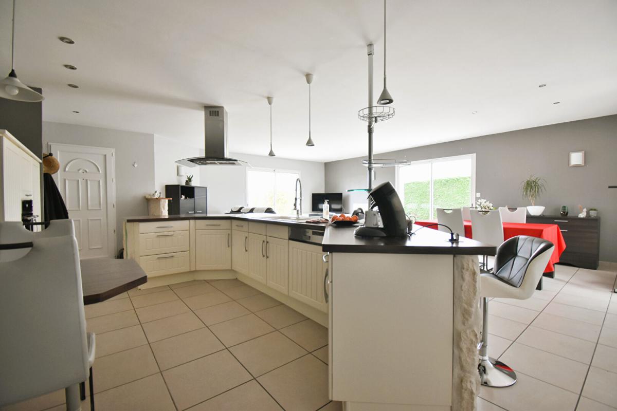 VAL EN VIGNES Maison Val En Vignes 6 pièce(s) 147 m2 6