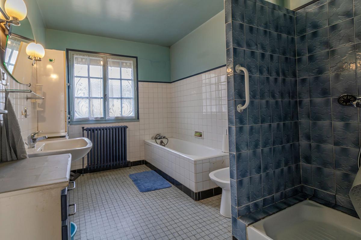 CHABRIS Maison Chabris 6 pièce(s) 130 m2 11