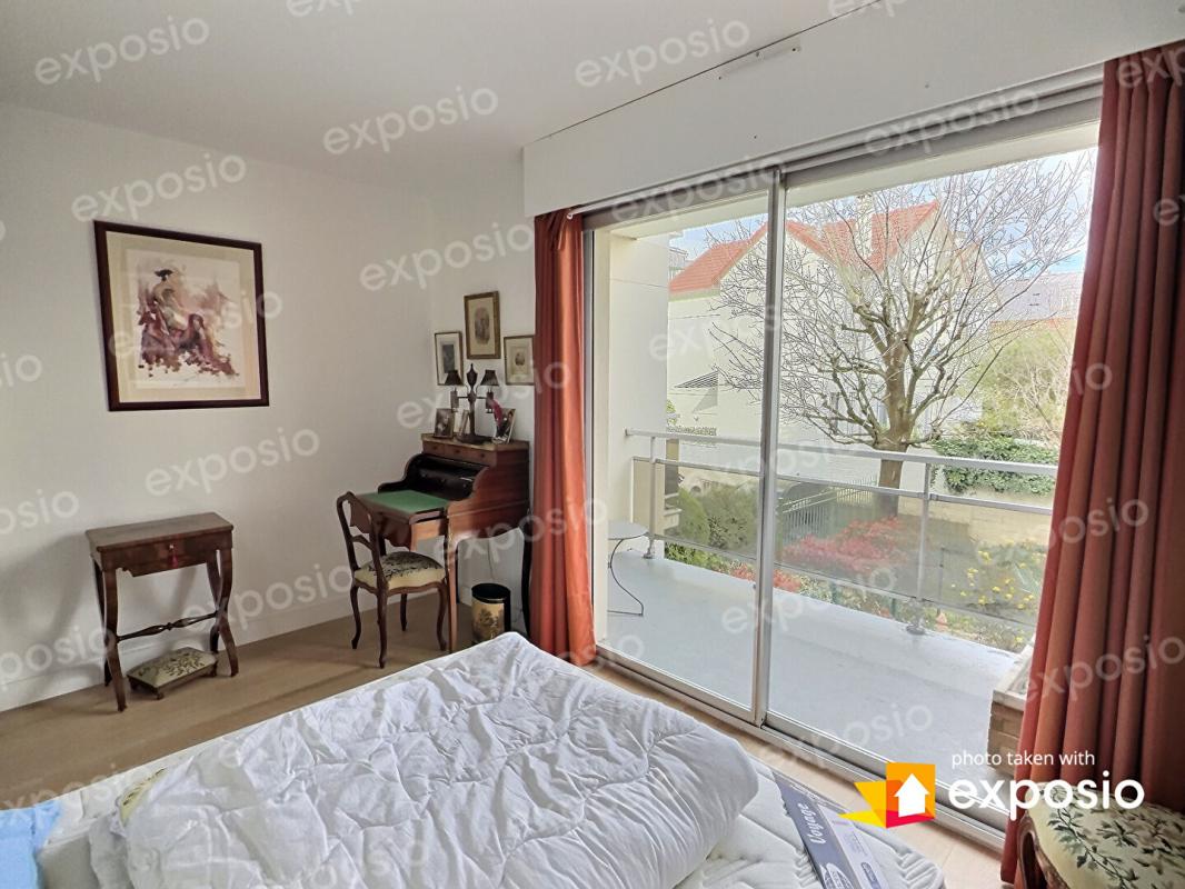 LA GARENNE-COLOMBES Très Agréable 2 pièces traversant Est / Ouest et ses 2 terrasses 7