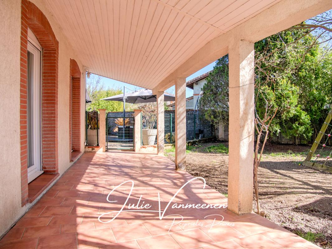 LA SALVETAT-SAINT-GILLES La Salvetat-Saint-Gilles (31880) - Maison T5 - 4 chambres - Double Garage - Piscine 11