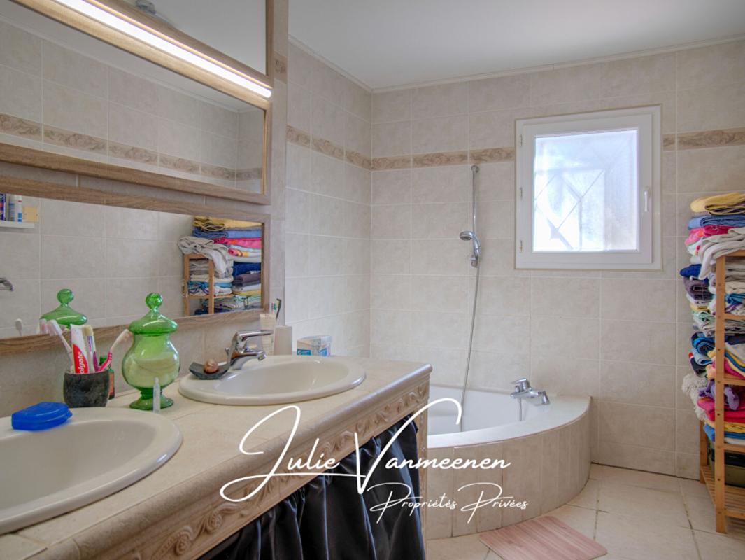LA SALVETAT-SAINT-GILLES La Salvetat-Saint-Gilles (31880) - Maison T5 - 4 chambres - Double Garage - Piscine 12