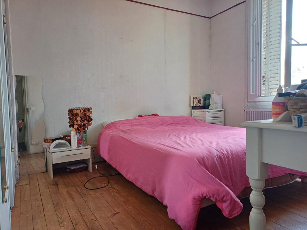 NOYON MAISON DE VILLE 2