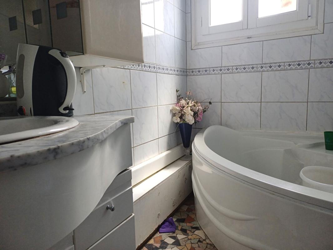 NOYON MAISON DE VILLE 7